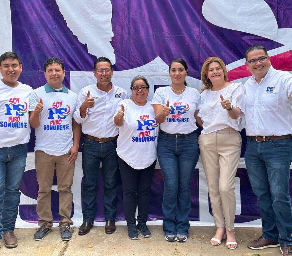 Integrantes del Partido Sonorense con playeras «Soy Puro Sonorense» en Etchojoa